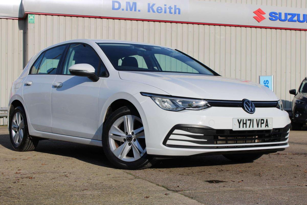 Main listing image - Volkswagen Golf