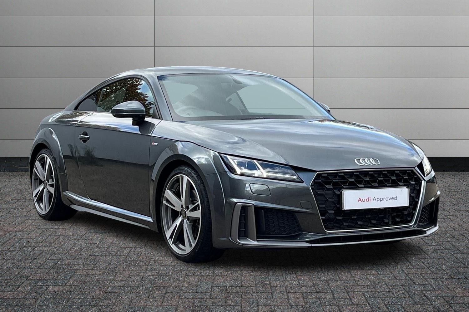 Main listing image - Audi TT