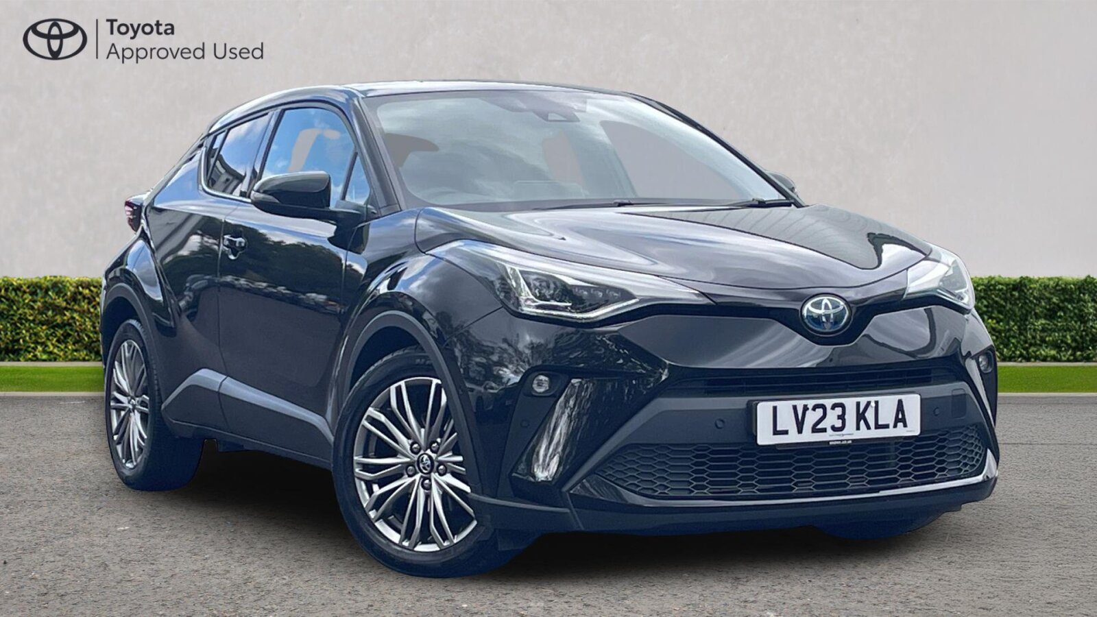 Main listing image - Toyota C-HR