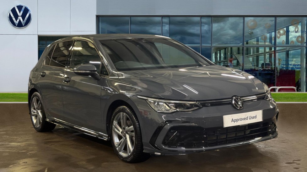 Main listing image - Volkswagen Golf