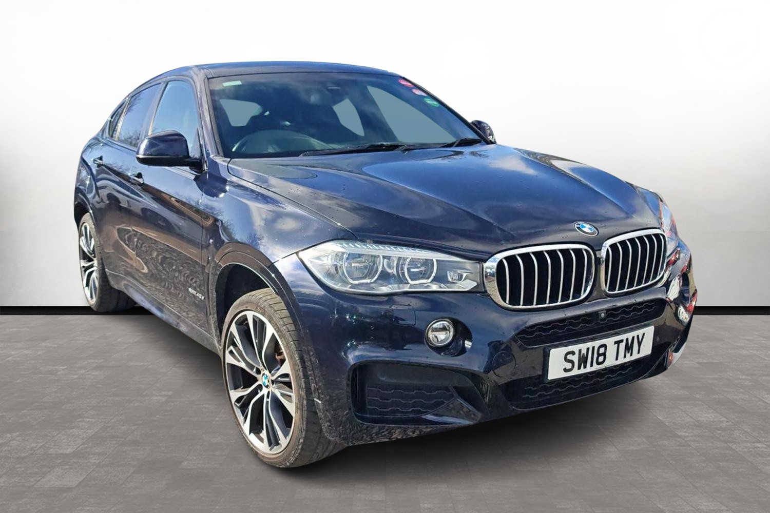 Main listing image - BMW X6