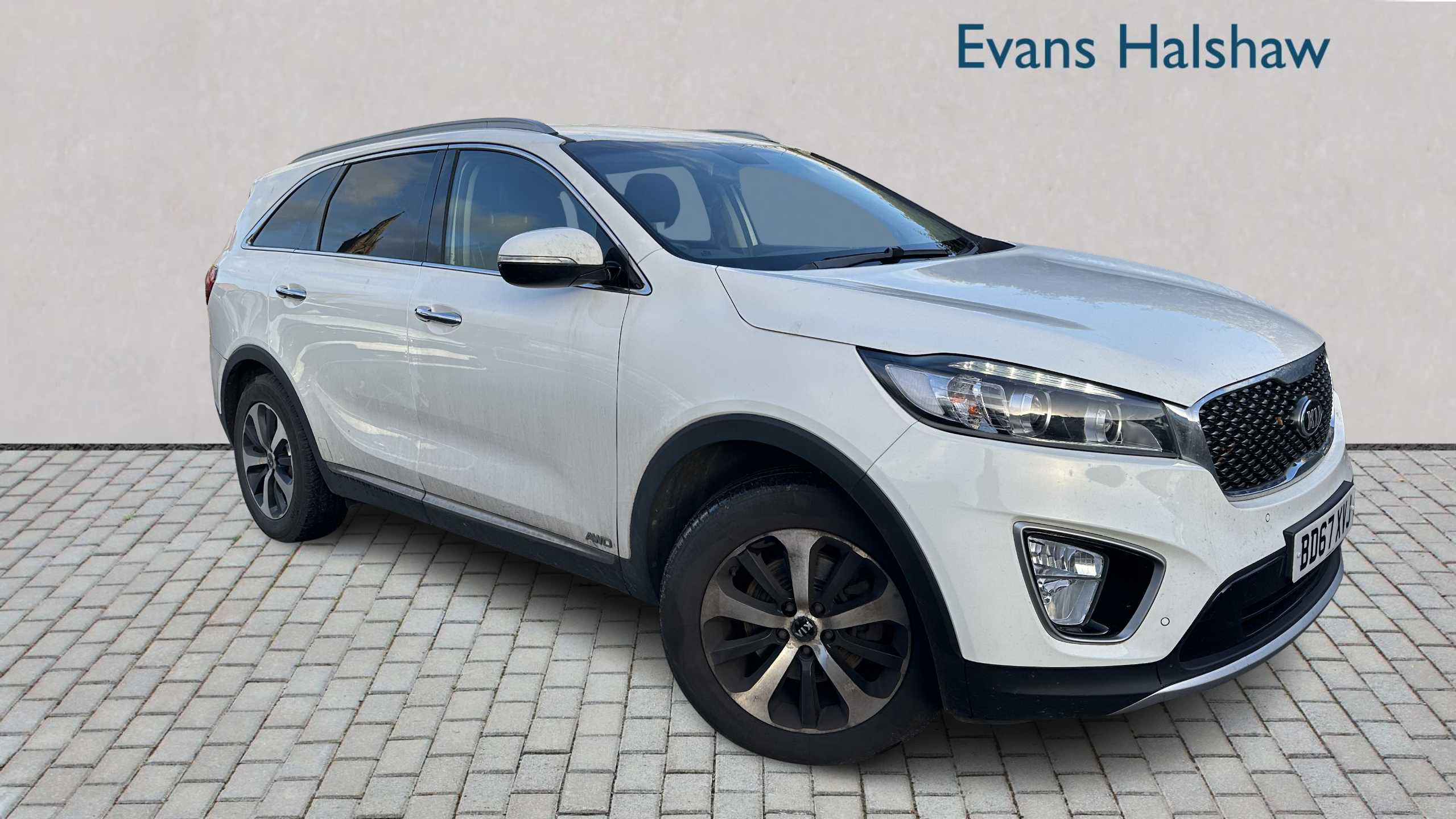 Main listing image - Kia Sorento