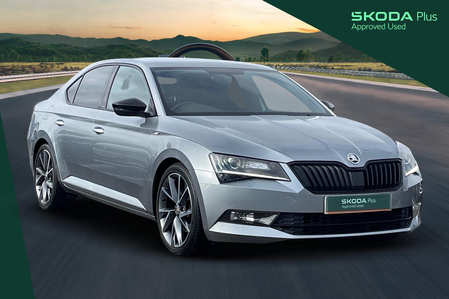 Main listing image - Skoda Superb