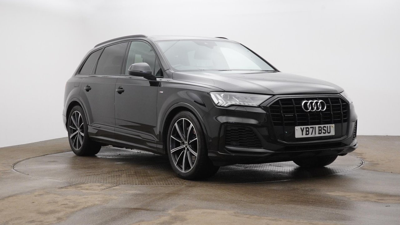 Main listing image - Audi Q7