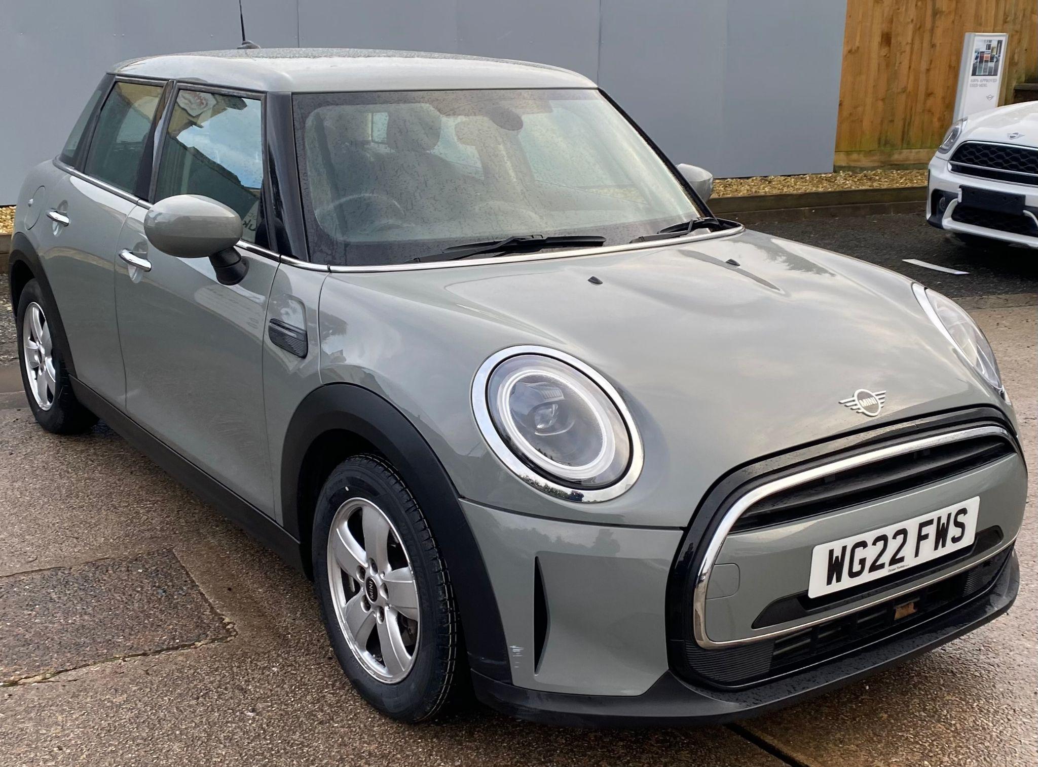 Main listing image - MINI Hatchback 5dr