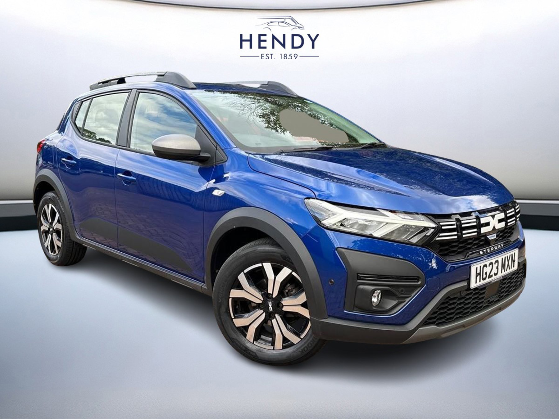 Main listing image - Dacia Sandero Stepway
