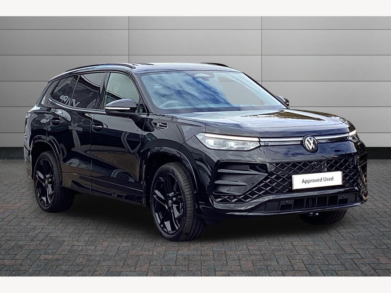 Main listing image - Volkswagen Tayron