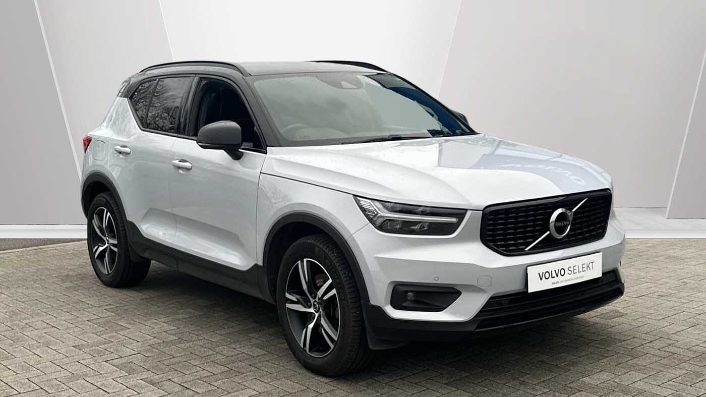 Main listing image - Volvo XC40