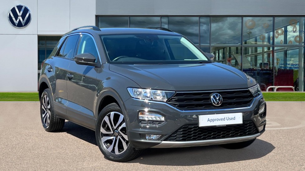 Main listing image - Volkswagen T-Roc