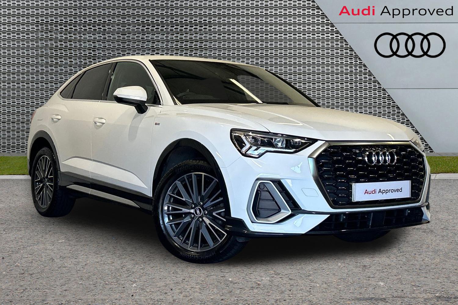 Main listing image - Audi Q3