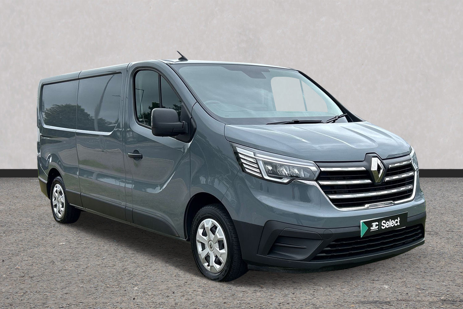Main listing image - Renault Trafic