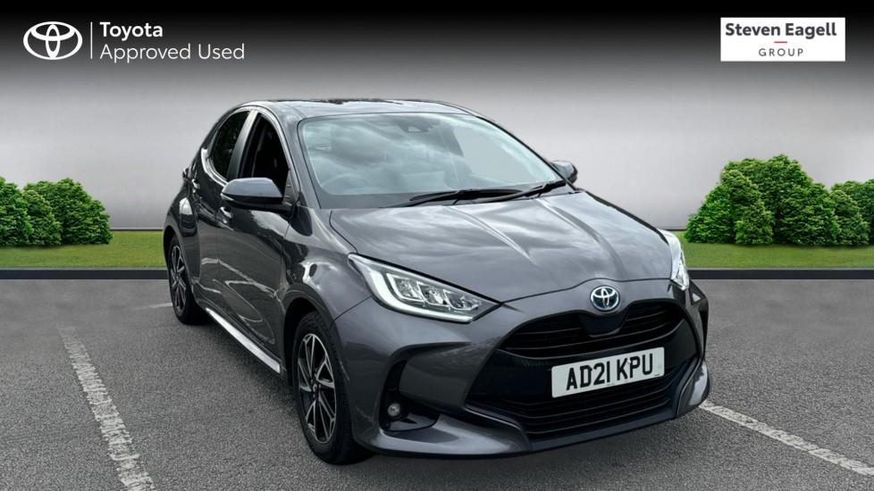 Main listing image - Toyota Yaris