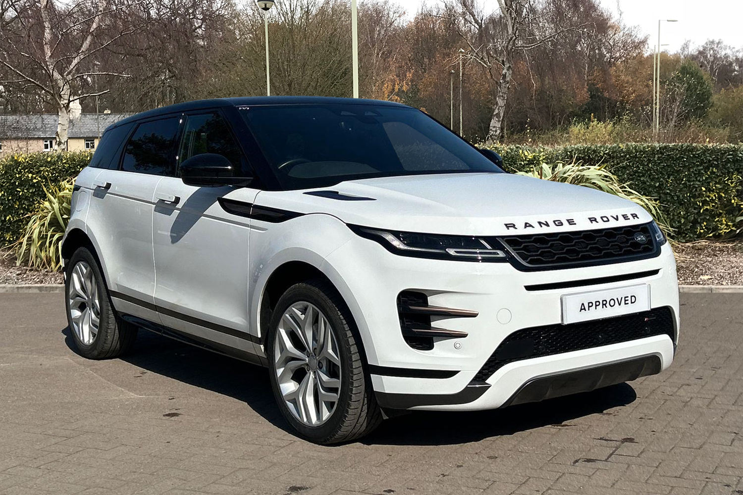 Main listing image - Land Rover Range Rover Evoque