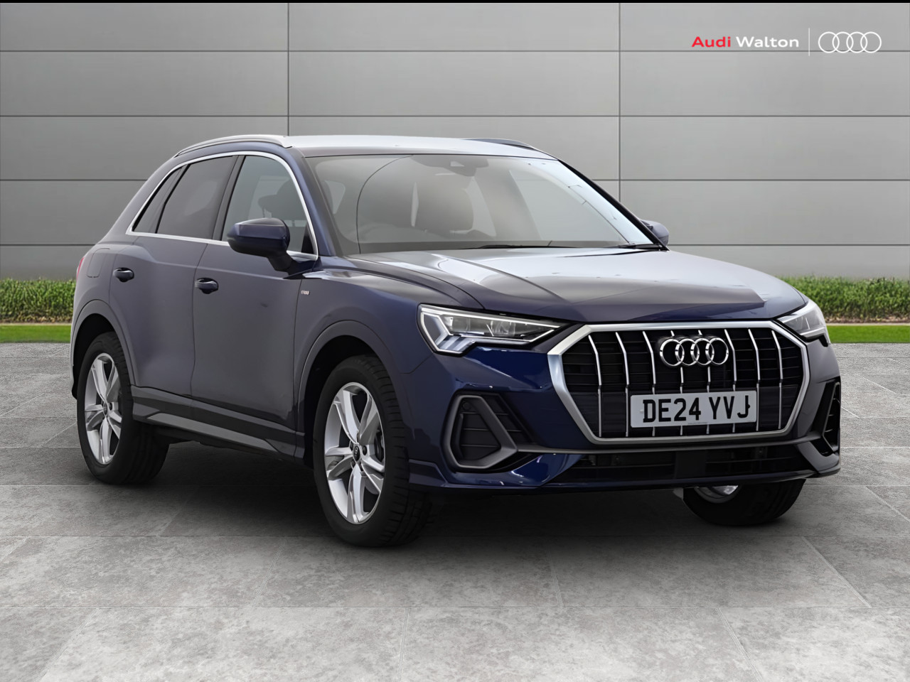 Main listing image - Audi Q3