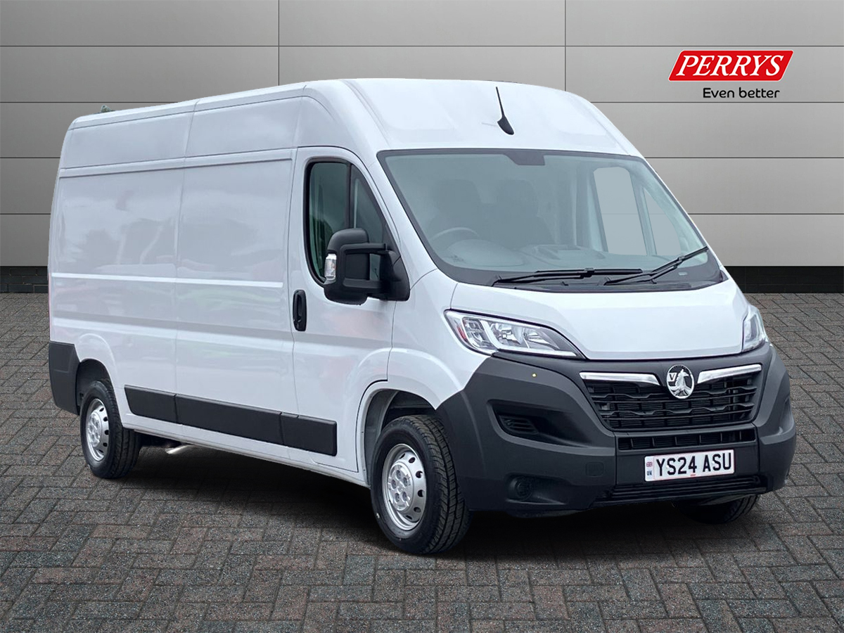 Main listing image - Vauxhall Movano