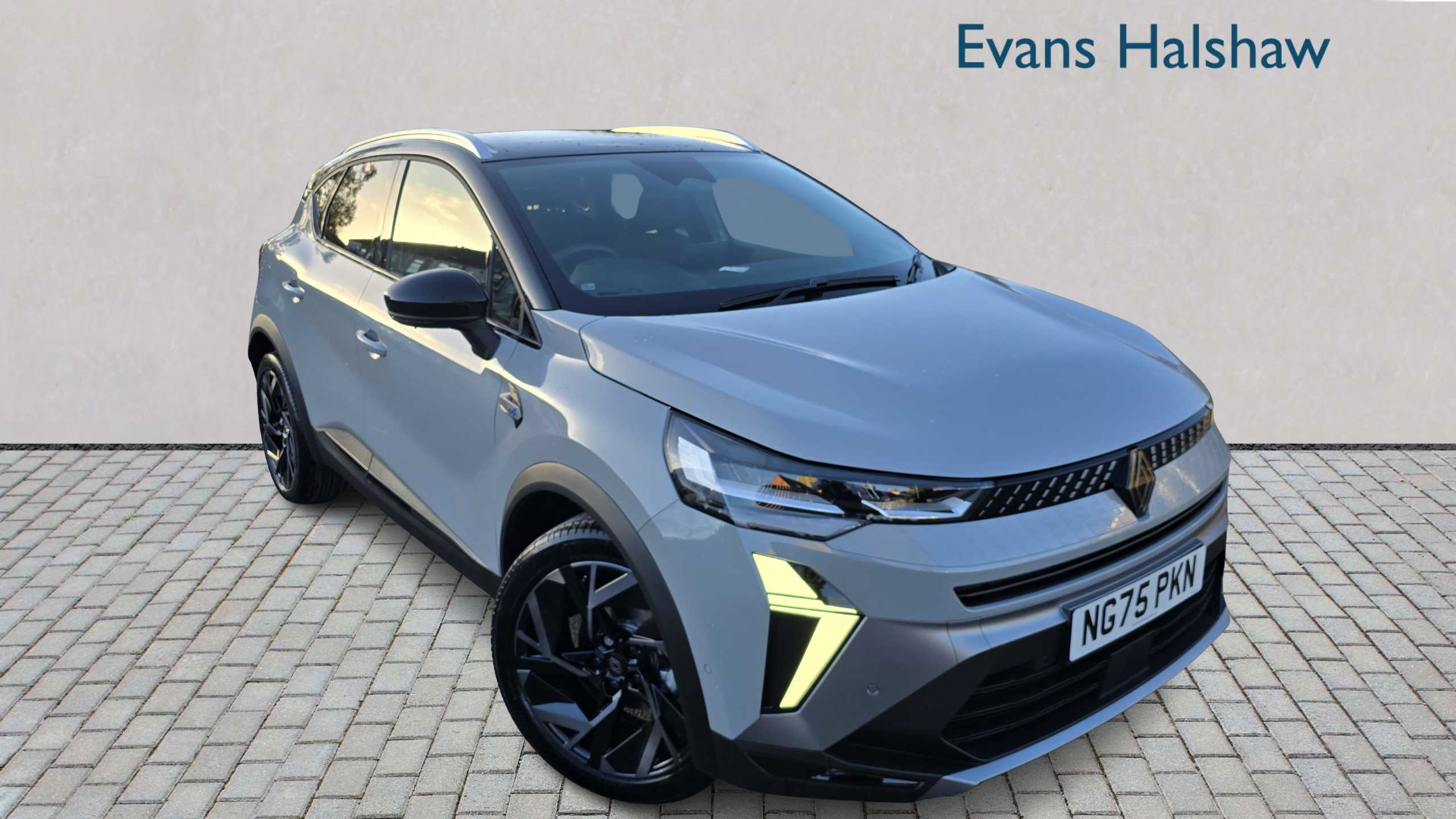 Main listing image - Renault 5