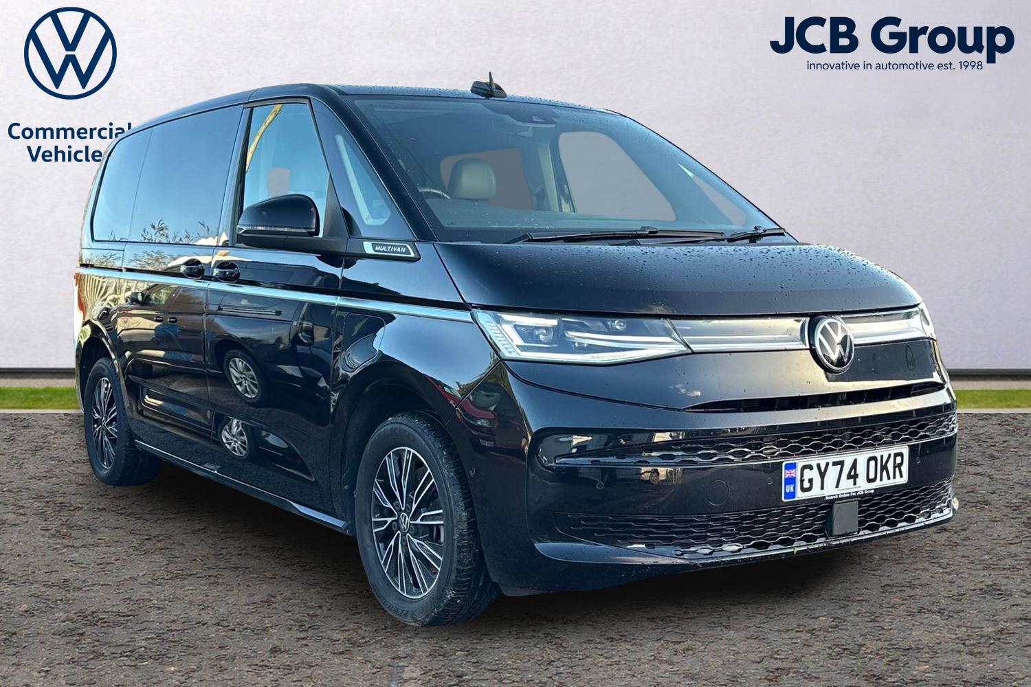 Main listing image - Volkswagen Multivan