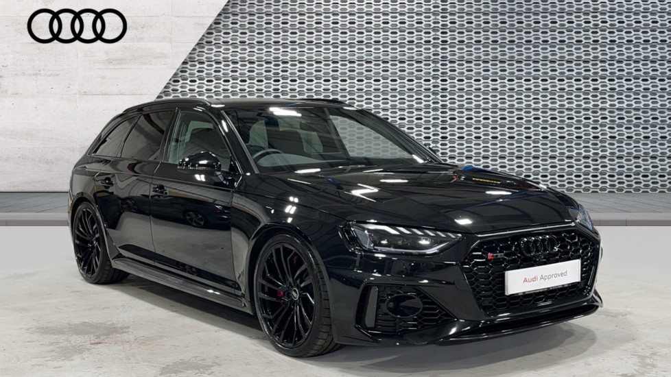 Main listing image - Audi RS4