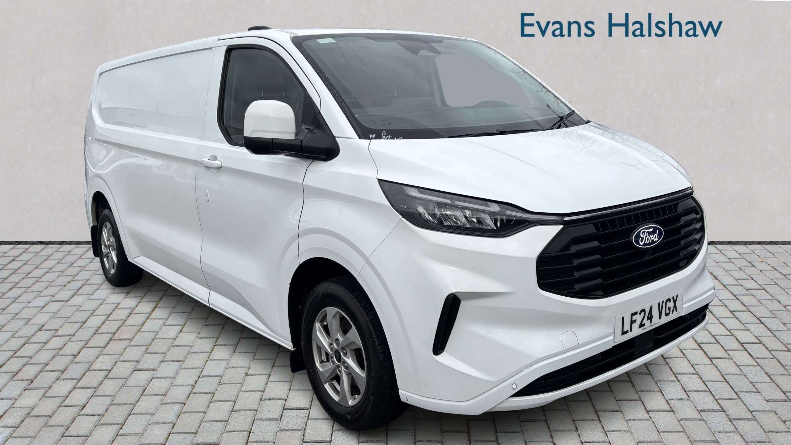 Main listing image - Ford Transit Custom