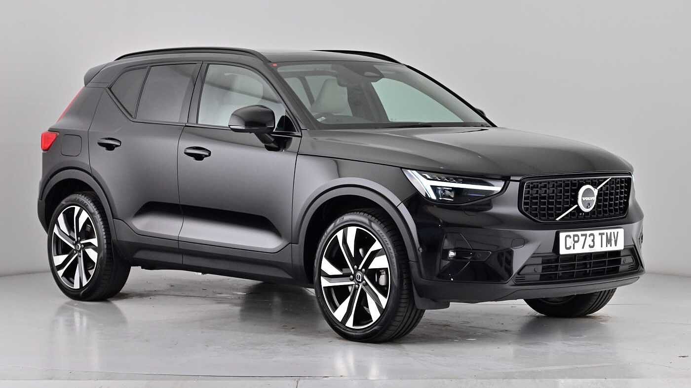 Main listing image - Volvo XC40