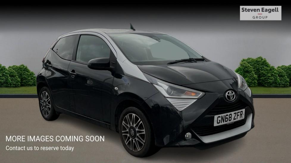 Main listing image - Toyota Aygo