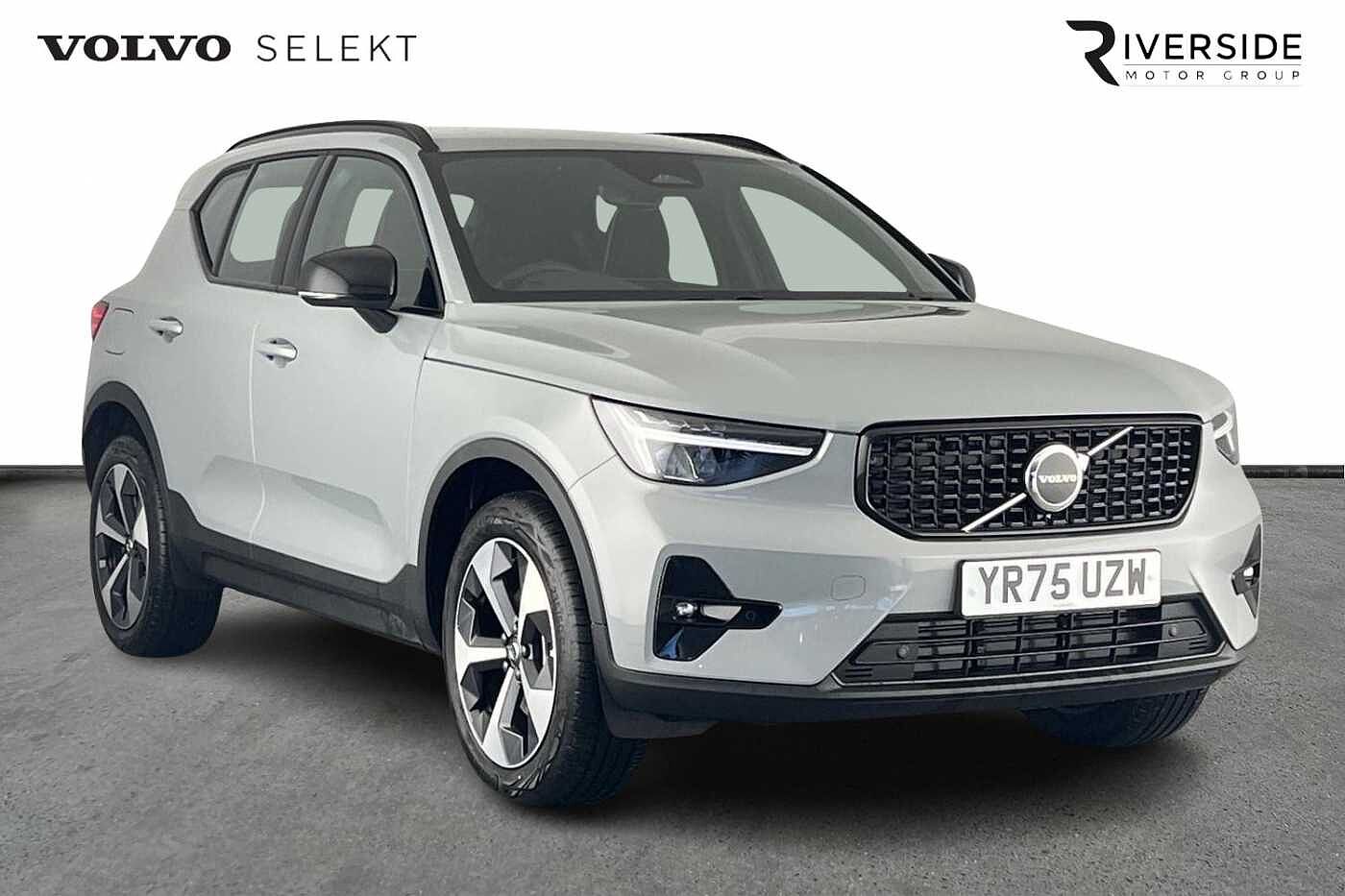Main listing image - Volvo XC40