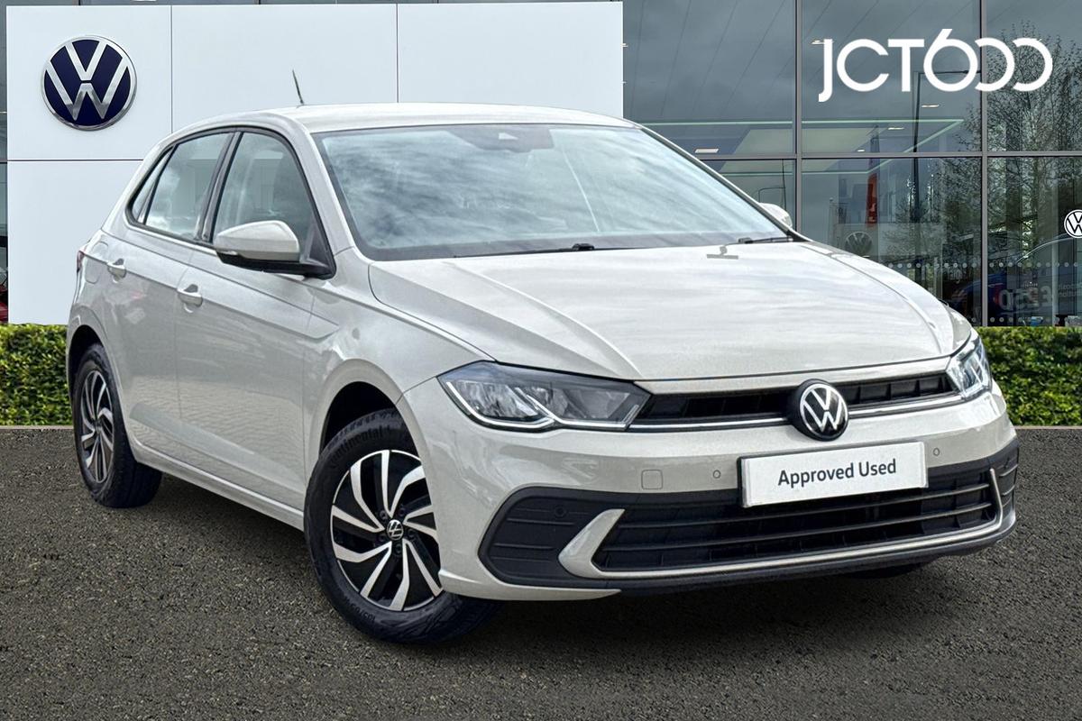 Main listing image - Volkswagen Polo