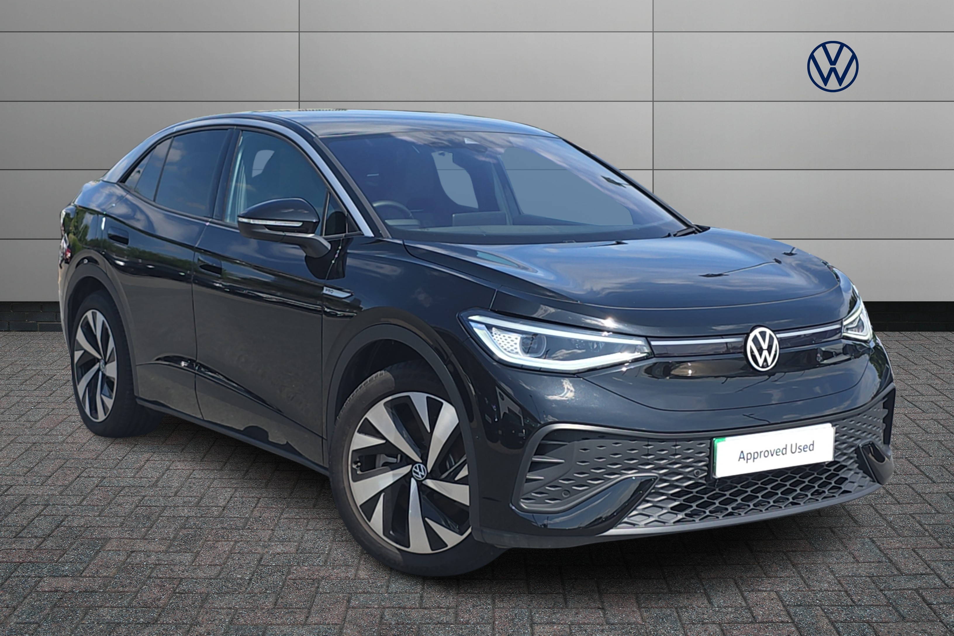 Main listing image - Volkswagen ID.5