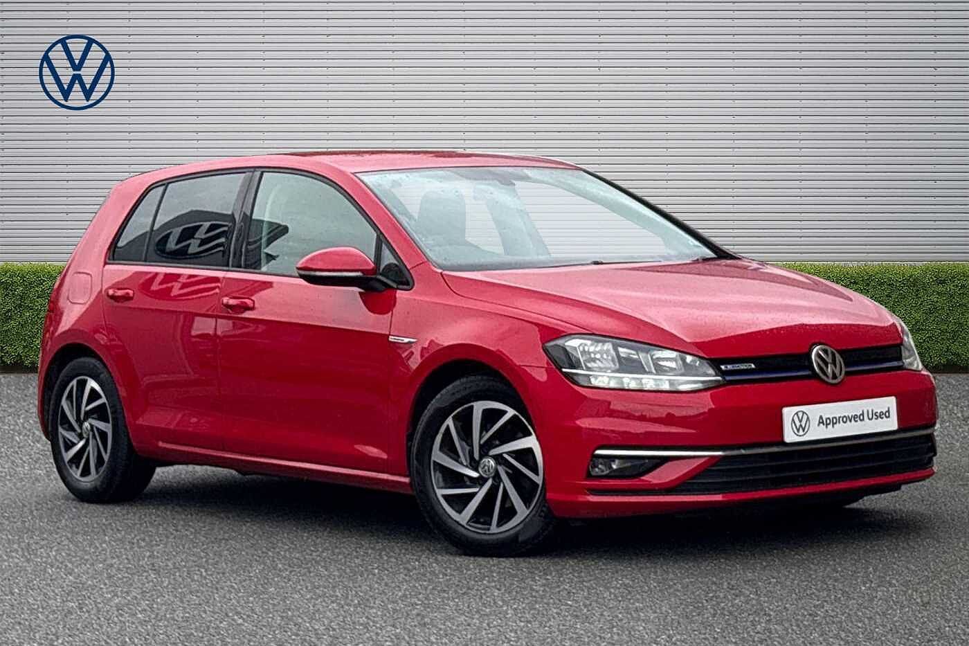 Main listing image - Volkswagen Golf