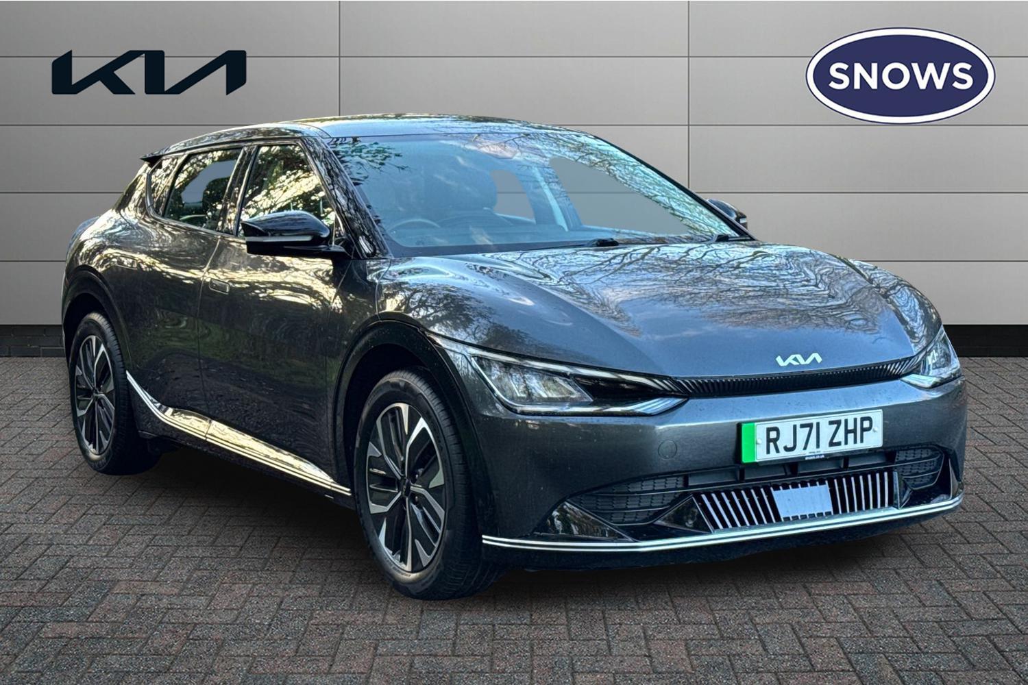 Main listing image - Kia EV6