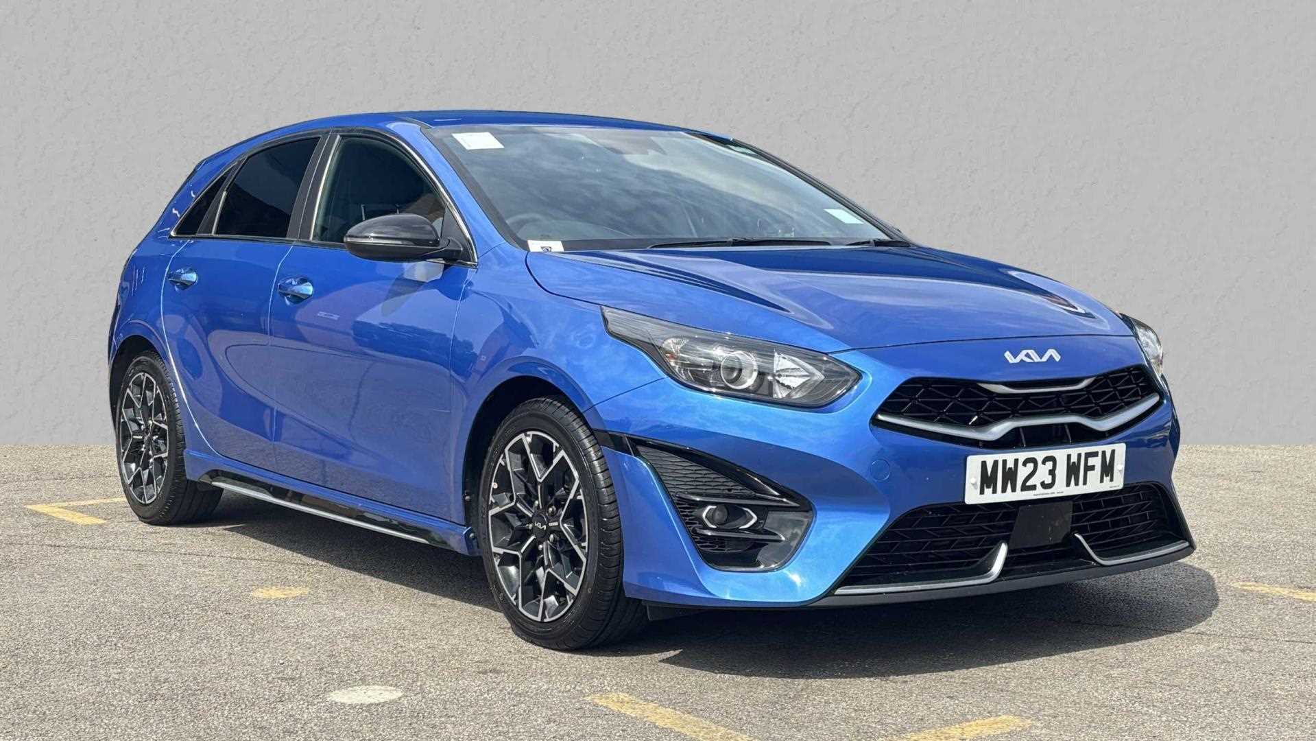 Main listing image - Kia Ceed