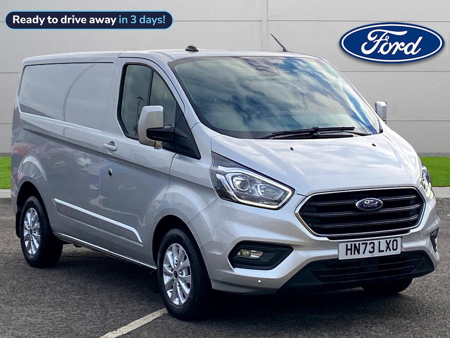 Main listing image - Ford Transit Custom