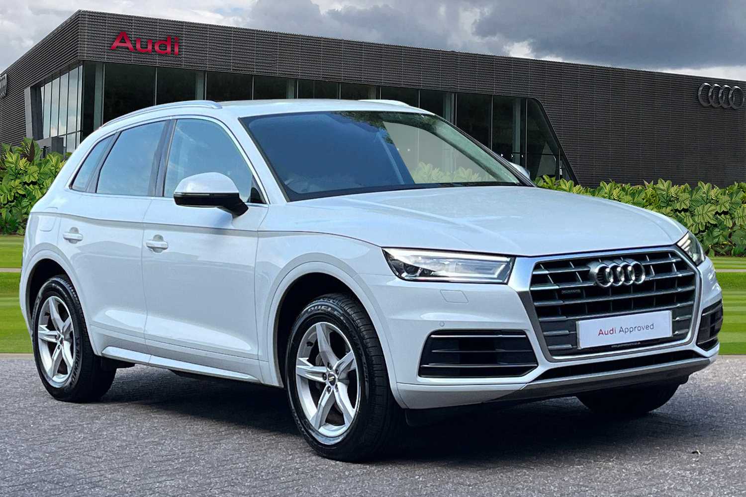 Main listing image - Audi Q5