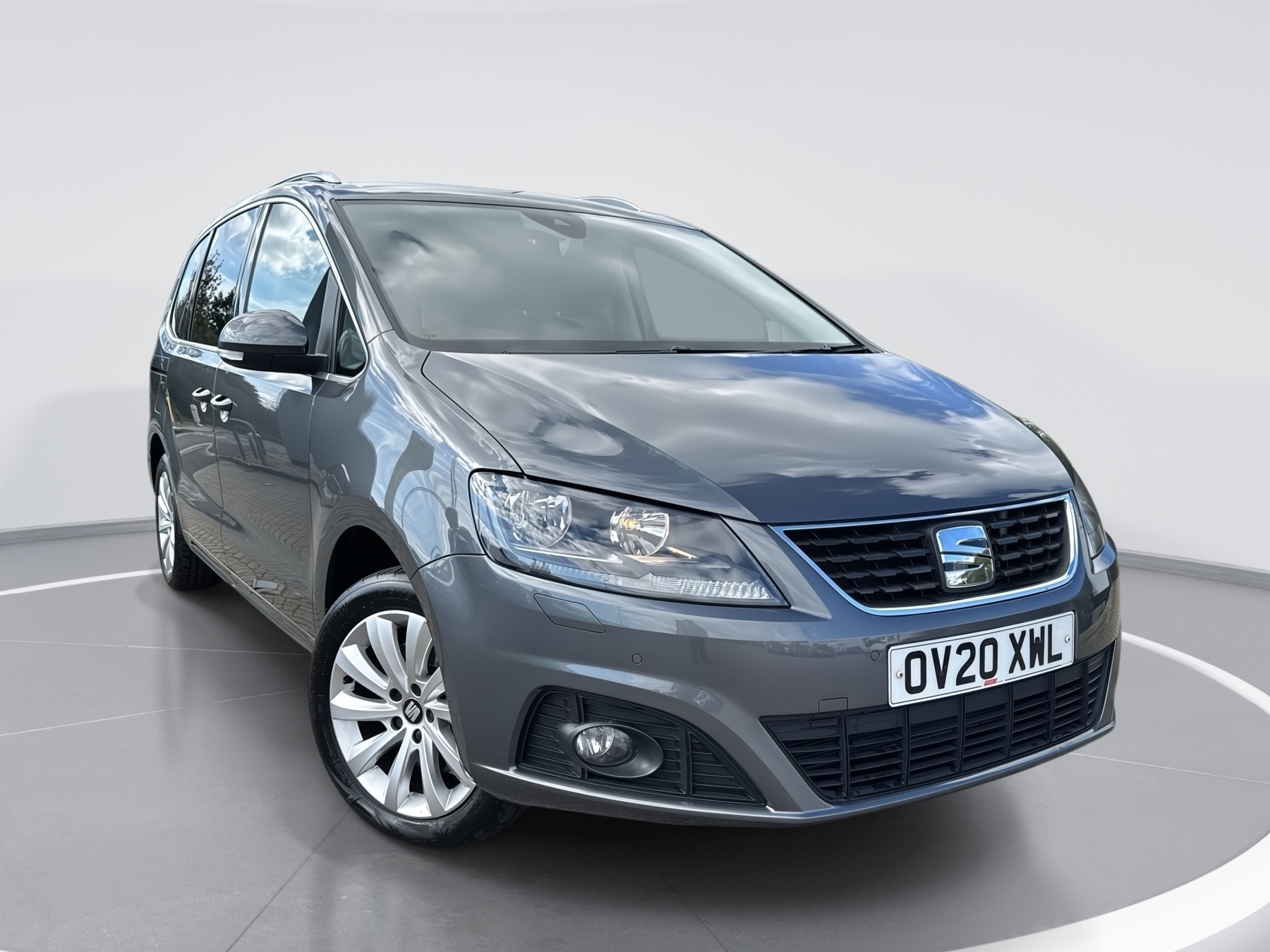 Main listing image - SEAT Alhambra