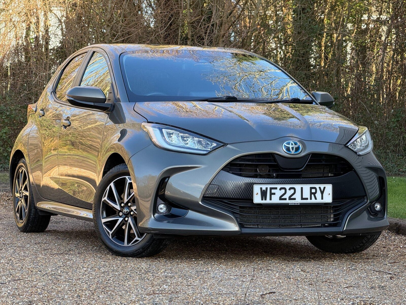 Main listing image - Toyota Yaris