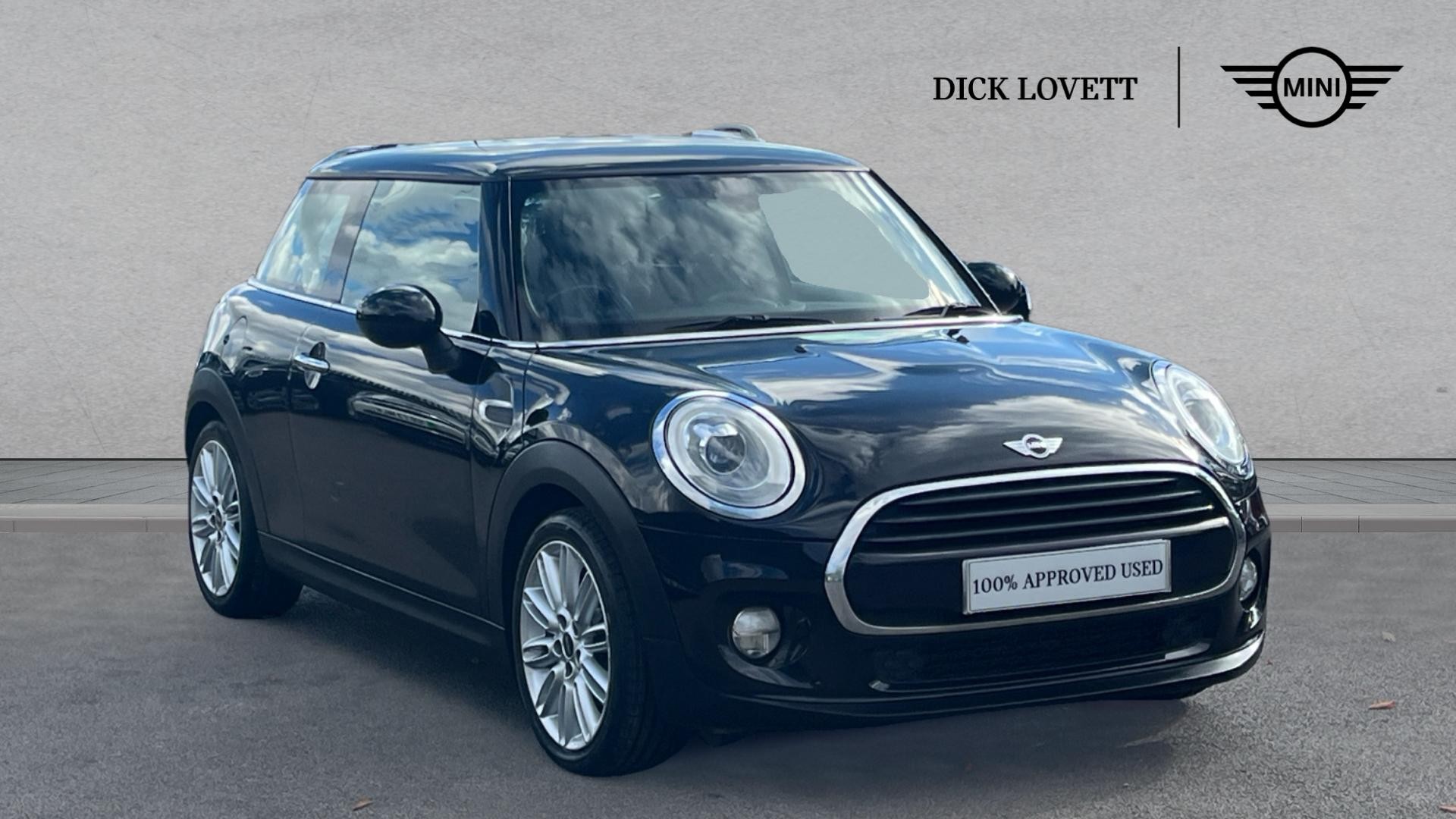 Main listing image - MINI Hatchback
